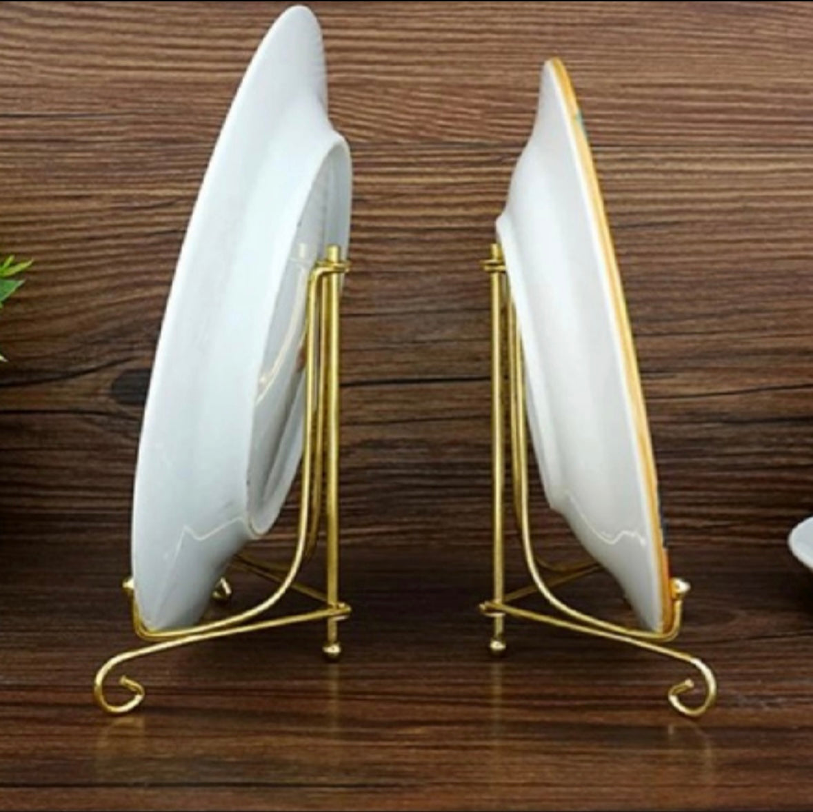 Metal display stand